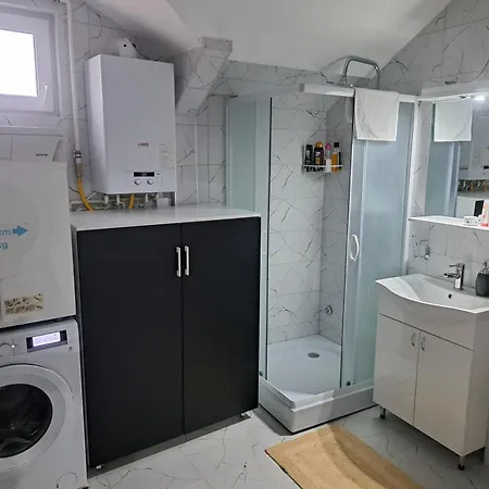 Apartment Zatvoreno Renoviranje *